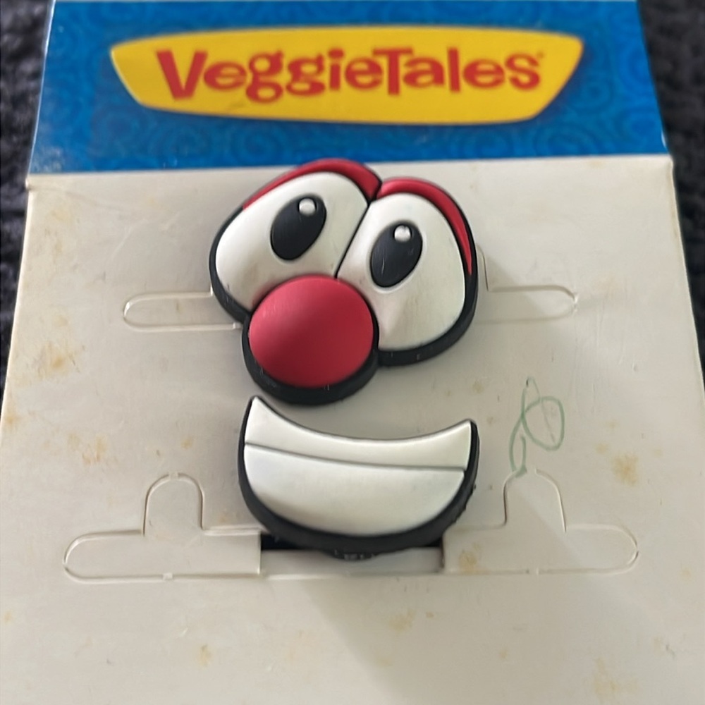Jibbitz VeggieTales Character Charm with Red and White - Picture 2 of 5